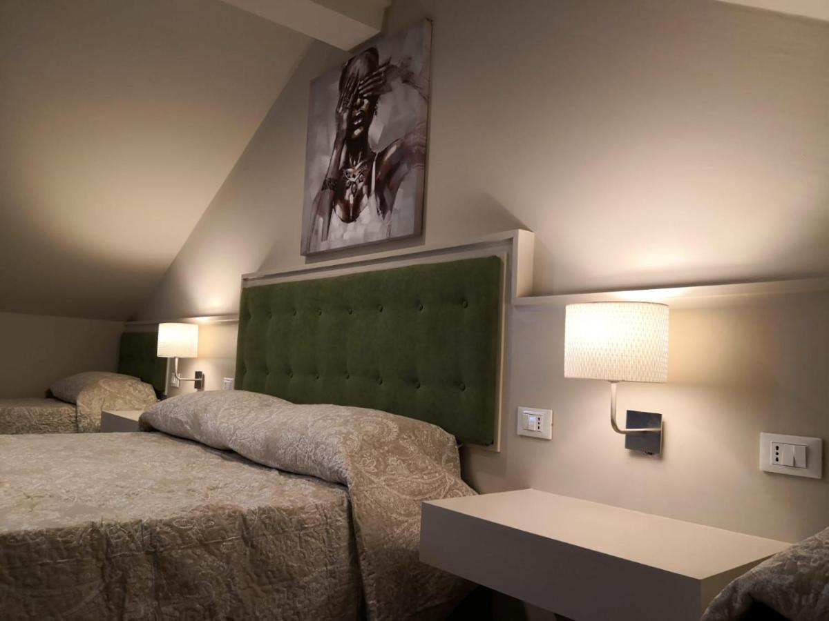 Hotel Scm House Mascali Esterno foto